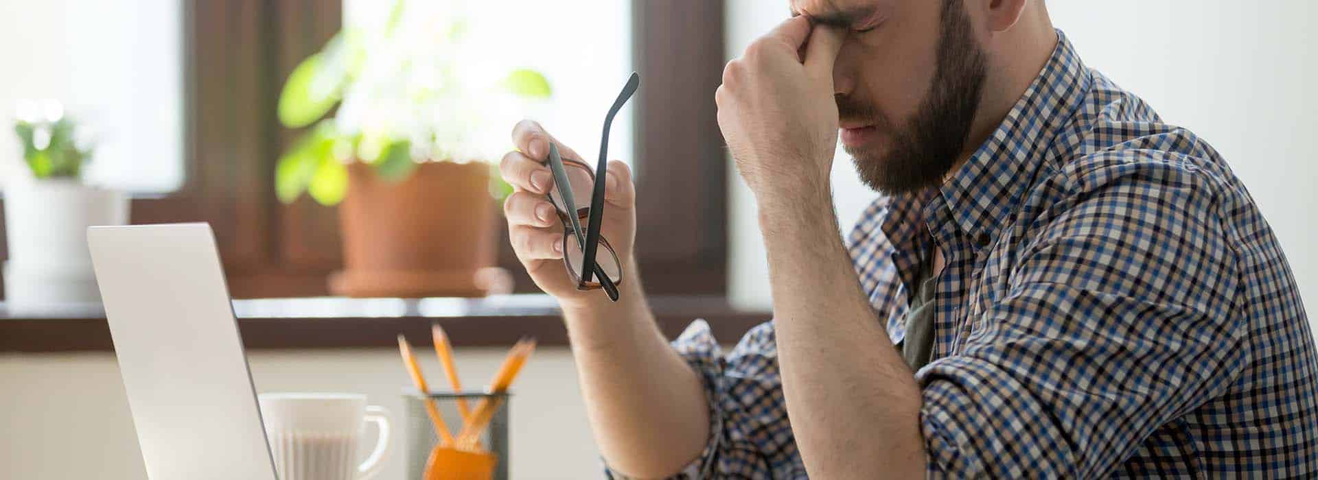 ¿Cuándo volver al trabajo tras una rinoplastia? — Dr. Javier Galindo