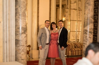 MAD-Rhinoplasty programa social — cena de gala